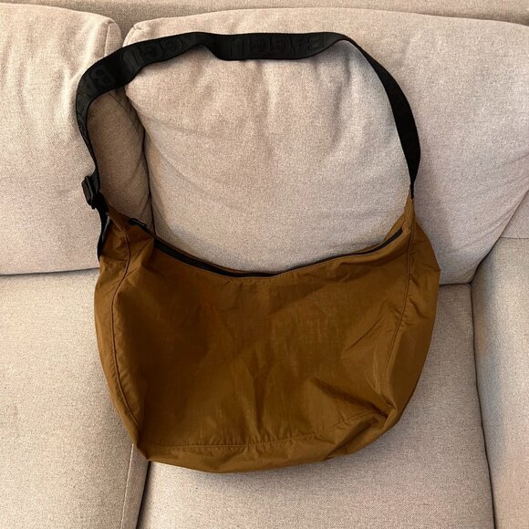 Baggu Bag Large Nylon Crescent - Seaweed - Picture 1 of 7